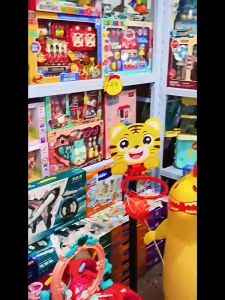 Đèn pin chiếu hình full 80 hình 10 thẻ động vật giao thông chiếu bóng nhiều chủ đề cho bé