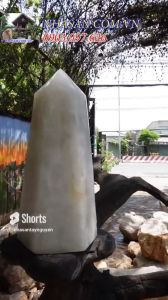 Trụ lục giác thạch anh trắng cho mệnh thủy-8.4kg (KT: 32x15 (cm))-T571