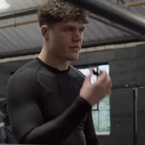 1PC Dụng Cụ Bảo Vệ Miệng Thể Thao Cho Trẻ Em Dùng Cho Boxing MMA Muay Thái Bảo Vệ Răng Vỏ Mềm Dụng Cụ Tập Luyện