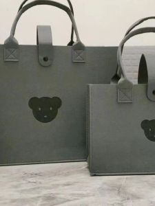 Large Capacity Felt Handbag Logo Shopping Bag Business Advertising Gift Bag Handheld Bag Mommy Bag Soft Hardness Daily Use