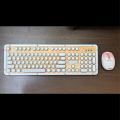 Bàn phím cơ bluetooth Azio Retro Classic (chính hãng) tặng đệm kê tay. 