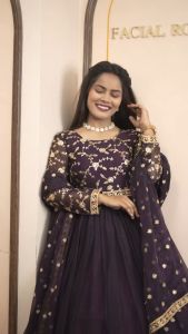 [PRE-ORDER 15 DAYS] READYMADE ANARKALI SUITS  {ETA:2025-12-31}