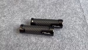 Cặp Tay Nắm Honda Rebel 125-250 ghidong 22mm