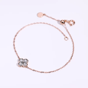 Chow Sang Sang 周生生 Daily Luxe Fantasy 18K Rose Gold Four-Leaf Clover Diamond Bracelet 18cm 94342B