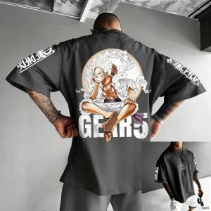 เสื้อยืดลายกราฟิกอนิเมะลูฟี่จากเรโทรสตรีทไฟว์ ปี 2026 ของ Bandai เสื้อยืดลำลองแขนสั้นทรงหลวมสำหรับผู้ชาย ไซส์พลัส