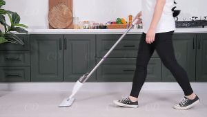 CD Spray Mop for Floor 360 Rotating Flat mop with 350ml Tank Water Spraying Sweeper