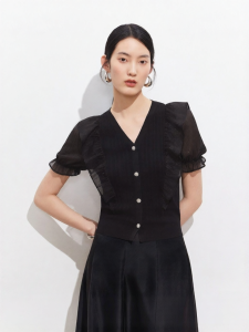 Vero Moda | Flounce Ruffle Puffed Sleeve Vintage V-Neck Knitted Sweater