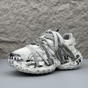 Mens Casual Sport Shoes 2025 Autumn New Style Thick Bottom Heightening Dad Shoes Worn Color Dirty Shoes Breathable Mesh Inner