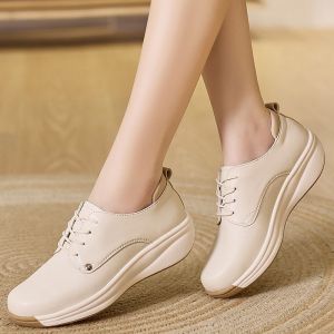 Giày đế xuồng nữ nhẹ đế mềm da thật Giày thể thao thoáng khí và không mệt mỏi chống trượt màu trơn mới