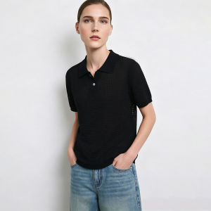AMII | Pearl Flower Mother-of-Pearl Buttoned Knit Top Loose Fit Short
