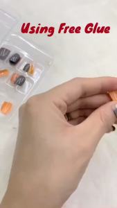 [SERI MY] 24 Pcs Kuku Palsu dan Lem Cat Eye Tahan Air Kuku Palsu Pendek dan Panjang Fake Nails Art