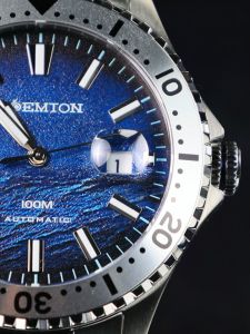 MOEMTON Mens Mechanical Watch Calendar Frame 100M waterproof M130.BSSA01