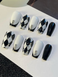 Bộ 10 Móng Tay Giả Kẻ Caro Đen Trắng Dùng Cho Văn Phòng Sử Dụng Hàng Ngày Bộ Móng Tay Giả Đơn Giản