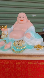 Tượng Di Lặc cầm thỏi vàng bằng đá nhập khẩu cao câp ngang 30cm