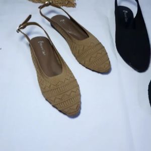 never stel sepatu flat rajut SOLARI