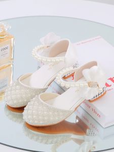 Princess Style Crystal Sandals for Little Girls Summer New Soft Bottom Anti-Slip Fashionable Cover Toe Slippers Kids Shoes