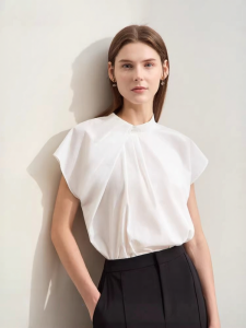 AMII | Elegant Workwear White Shirt Stand Collar Asymmetric Pleated Broad Shoulders