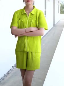 5030 Top/5031 Shorts One Size (45-75kg) Summer Sanzhai Pleated Comfort And Casual Shorts Suit