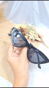 Kacamata Cat Eye Triangle Fashion Wanita Gaya Anti Radiasi Trendy Korean