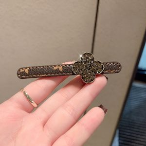 2024 New Diamond Embedded Vintage Hair Clip Side Bangs Edge Clamp Luxury Hairdressing Accessories French Style Hairpins