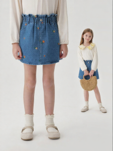 Marc&Janie | Floral Embroidery Denim Half Skirt