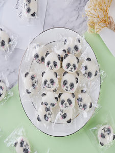 Internet Celebrity Lesser Panda Shape Cotton Candy Good-looking Cats Paw Soft Candy Jelly Milk Tea Companion Kids Holiday Snacks