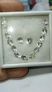 8พลอยไวท์โทปาสแท้จัดชุดพร้อมส่งยกกล่อง