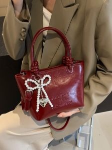 Fashionable Red Bucket Bag Womens Crossbody Bag Casual Versatile Handbag Soft PU Leather Single Shoulder Chain Handle Bag