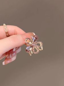 Shiny Diamond Crystal Floral Hair Clips Luxury Small Size Forehead Shark Fin Hair Clips Back of Head Hair Grips Hair Accessories