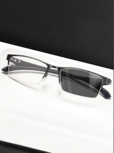 PUSHIDUN | Photochromic Anti-Blue Light Anti-Radiation Fatigue Half-Frame Eyeglasses