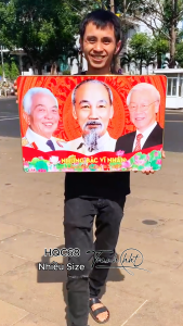 Tranh bác Hồ kính yêu khung hình bác Hồ Tranh treo tường ba vị lãnh đạo sáng suốt tráng gương bác Hồ bác Giáp bác Trọng HQC68