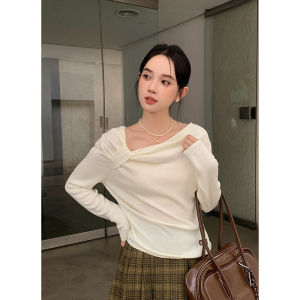 เสื้อถักผ้าขนสัตว์แบบไหล่เดียวสไตล์เกาหลีสำหรับผู้หญิง XXGN เสื้อผ้าทำงานฤดูใบไม้ร่วง 2025 ทรงเข้ารูป แขนยาว ปกติ