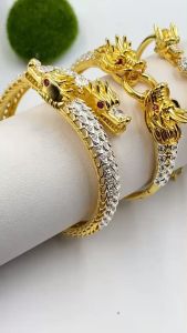 กำไลข้อมือหัวมังกร ไม่ลอกไม่ดำ( กำไลฟรีไซส์ )มีให้เลือก3แบบ