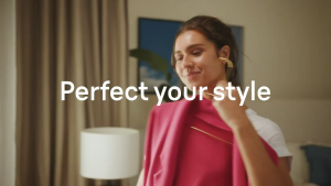 Braun QuickStyle 7 Garment steamer GS 7077 Black/copper (Comes with local Singapore warranty)