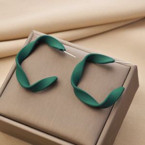 Vintage Green Earrings Fashionable Retro Design Alloy Geometric Pattern Womens Jewelry ly Released Style Ear Jewelry