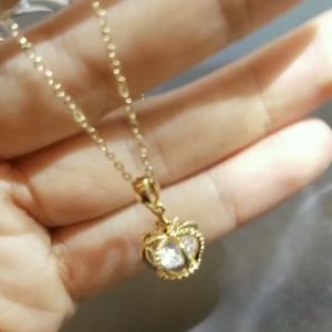 Hoa tai nữ hoa tai nữ đẹp hoa tai nữ hàn quốc kiểu vương miện - Hàng chuẩn titan dày màu sắc bóng đẹp - Cam kết 1 đổi 1 nếu đen và gỉ sét