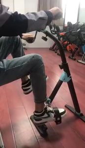 อุปกรณ์ฝึกฟื้นฟูผู้สูงอายุ สำหรับเราไว้ในบ้าน เพื่อให้บ้านมีความสวยงามพร้อมกับการเคลื่อนไหวของคนอายุ 15 ปี ผ่านฝึกแขนขาส่วนบนและส่วนล่างจักรยานออกกำลังกาย พับได้