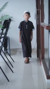 Jubah Gamis Anak Laki Laki Model Alfin Baju Setelan Koko Anak Bonus Peci