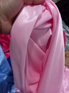 background terbaru berbentuk kain oval bahan abutay filamin ukuran tinggi 2meter lebar 80cm tidak termasuk ring oval nya atau aksesoris lain nya ya kahanya kain oval saja