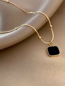 Kalung Titanium Rose Gold Liontin Clover Kotak Hitam 45cm Korean Style Fashion