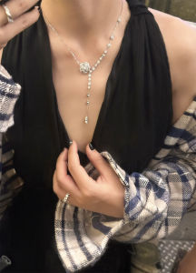 Tulip Y-Shaped High Carbon Diamond Flower Necklace Pure Silver S925 Personality Womens Fashion Jewelry Luxury Minimalist