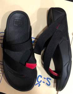 🔥💯รองเท้าFitflop sling สินค้ามาใหม่มีไซร้36…45 มีสินค้าพร้อมส่งทุกวัน