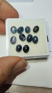 1พลอยแซฟไฟร์แท้ทรงหลังเบี้ยพร้อมส่งยกกล่อง