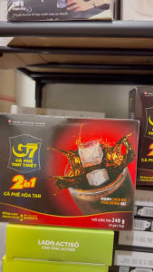 Trung Nguyên Legend - Cà phê G7 2in1 hòa tan đen ( có đường)- Hộp 15 gói 16gr( đát mới )