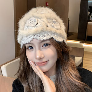 หมวกขนสัตว์ขนมิงค์มีออร่ารูปดอกไม้หมวกไหมพรมน่ารักสวยหวานสำหรับฤดูใบไม้ร่วงและฤดูหนาวหมวกคลุมหัวหมวกฉลุลายทำมือให้ความอบอุ่น