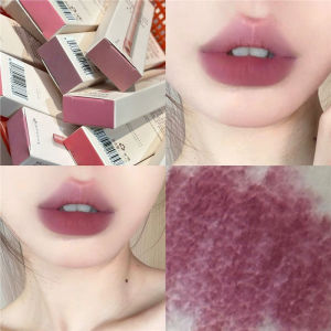 WIND LOVES FLOWERS | Matte Waterproof Lip Definer