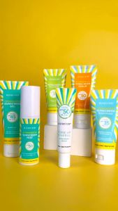 Azarine Sunscreen Moisturizer SPF 35 40ml & SPF 45 PA++++ 30ml - Tabir Surya Untuk Melindungi Skin Barrier dan Kemerahan
