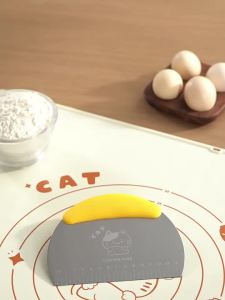 COOKER KING | Food-Grade Stainless Steel & Silicone Dough Slicing Knife