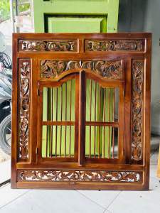 Pigura Krepyak Cermin Ukiran Kayu Jati 90x80