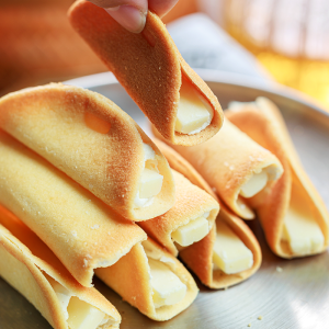XUNCUIJI | Cheese Centered Roll Snacks